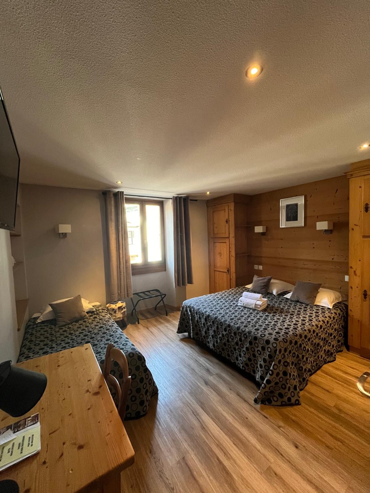 Détail de CHAMBRE TRIPLE 9