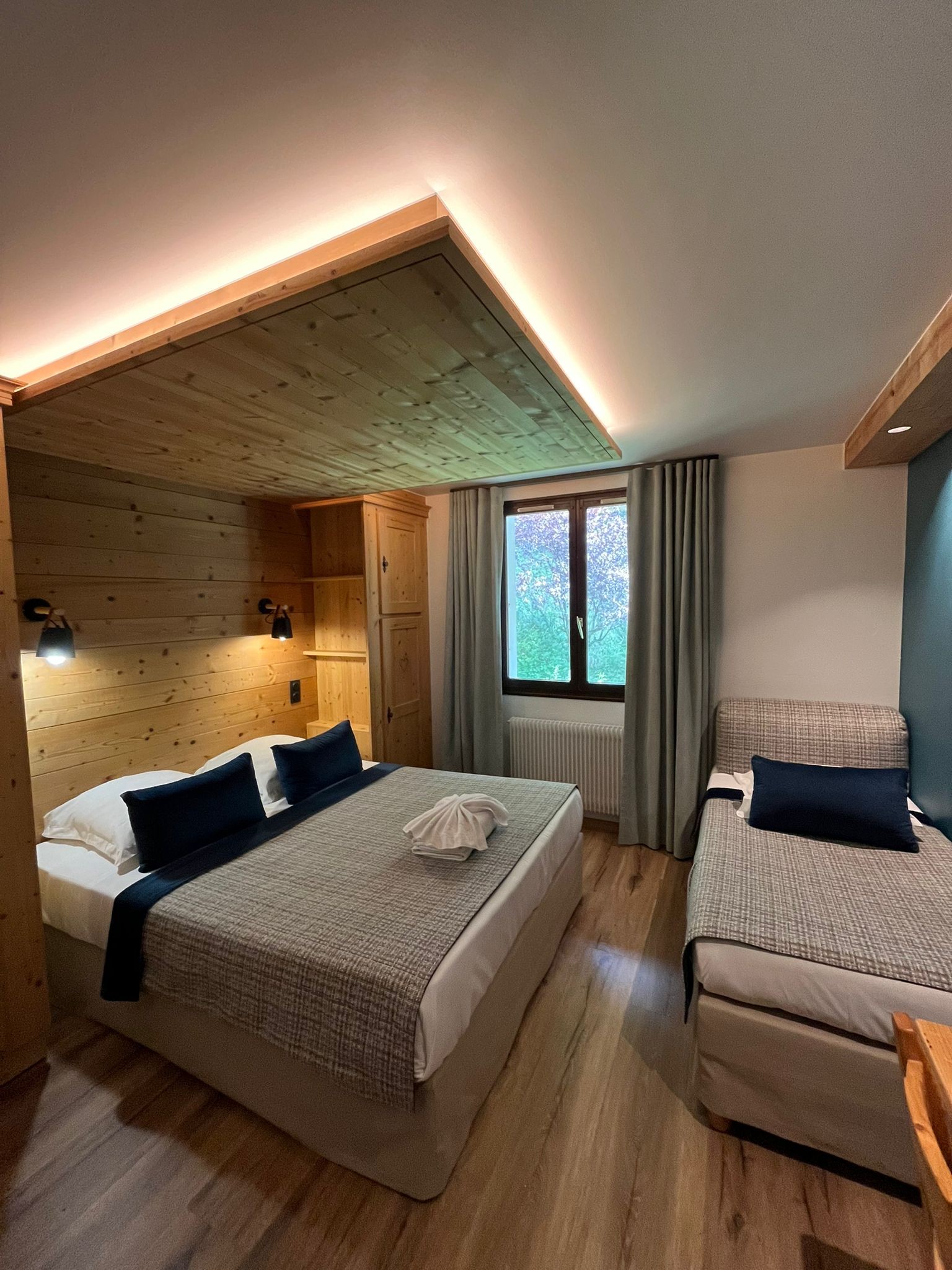 Détail de CHAMBRE TRIPLE 4