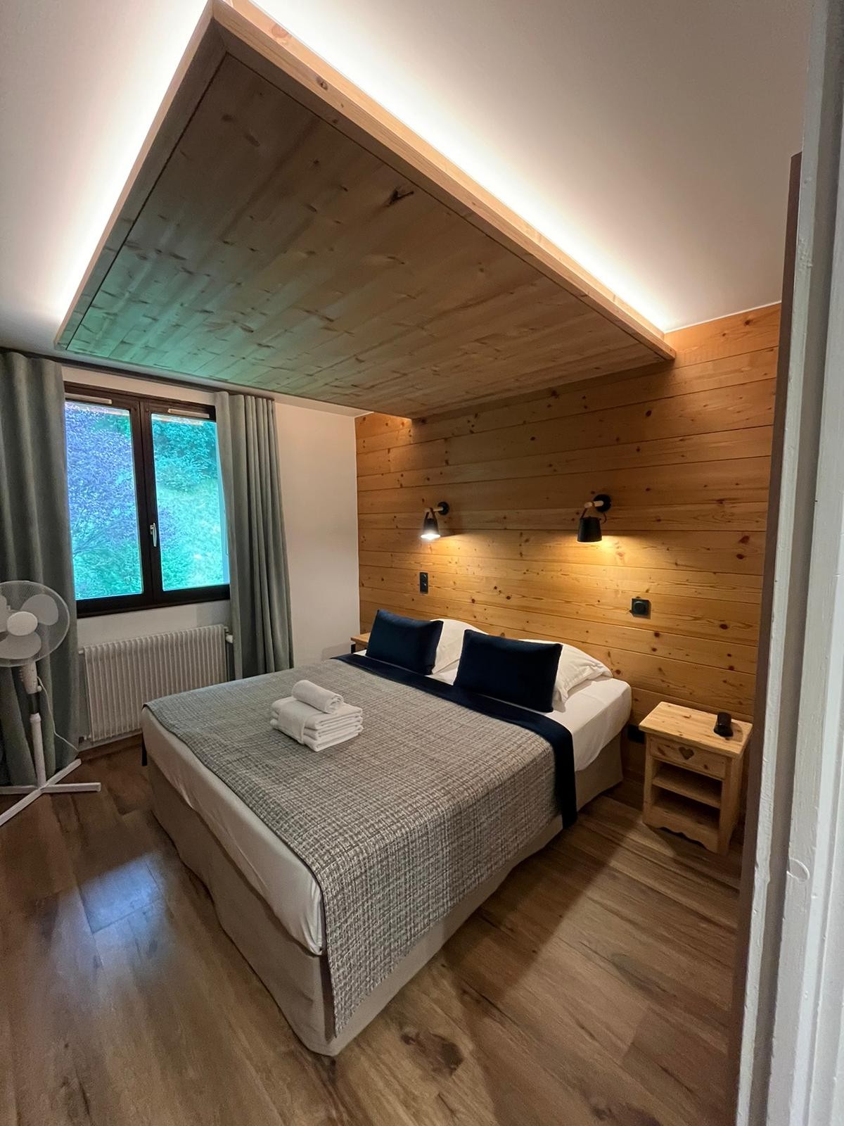 Détail de CHAMBRE TRIPLE 3